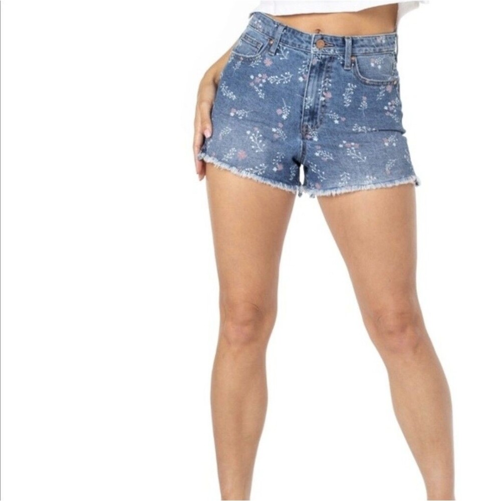 Celebrity Pink Hi-Rise The Doll Frayed Denim Shorts Floral Sz 7/28 Spring Summer